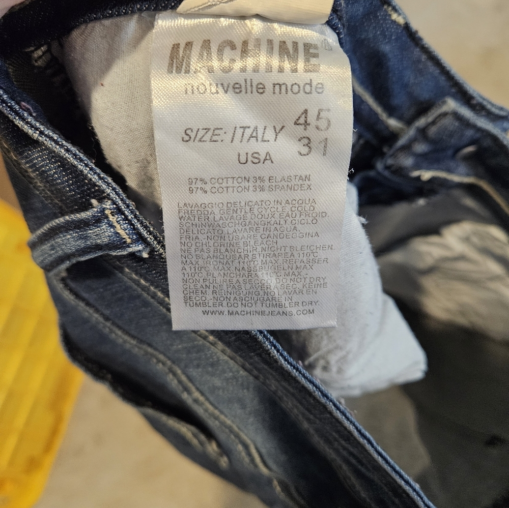 Machine distressed jeans - Picture 5 of 5